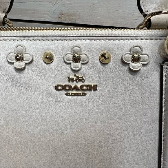 Coach 37400 Crosby Carryall Satchel LI/Chalk Floral Rivet Leather Tote Bag - Picture 10 of 16
